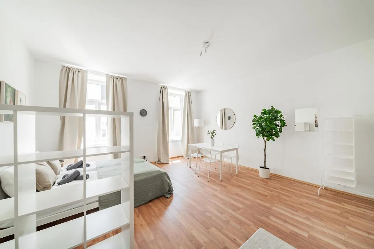 Central Appartment Vienna 0*,